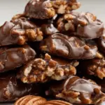 Easy Christmas Pecan Turtles