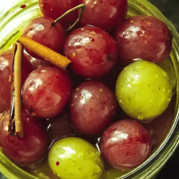 Pickled Grapes