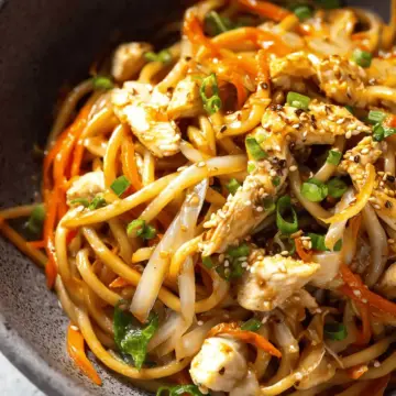 Easy Chicken Lo Mein