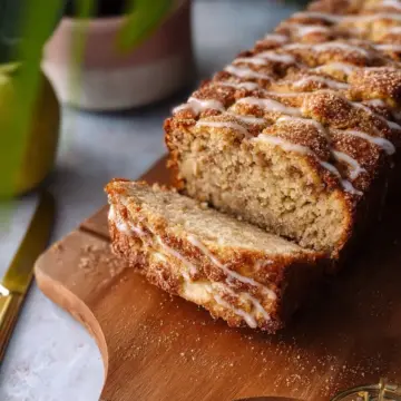 Apple Cinnamon Loaf Cake