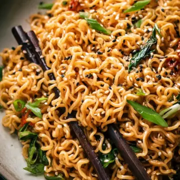 Sesame Garlic Ramen Noodles