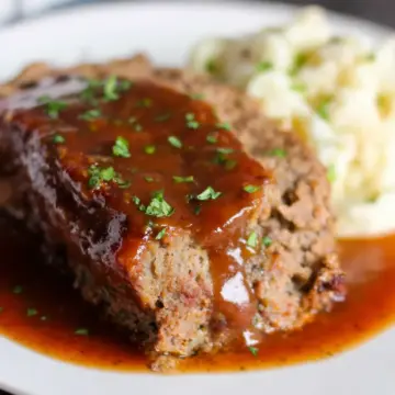 Classic Meatloaf with Brown Gravy