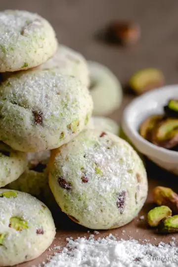 Pistachio Wedding Cookies