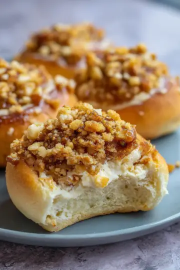 Apple Streusel Cheesecake Buns