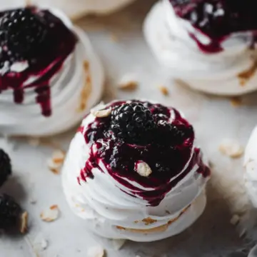 Blackberry Pavlovas