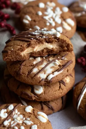 Gingerbread Cheesecake Cookies Recipe