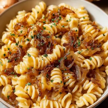 Vegan French Onion Pasta Recipe